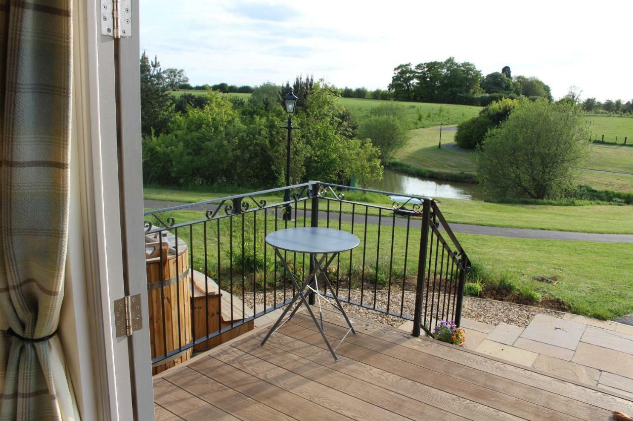 Fair Farm Hideaway Vila Waltham on the Wolds Exterior foto
